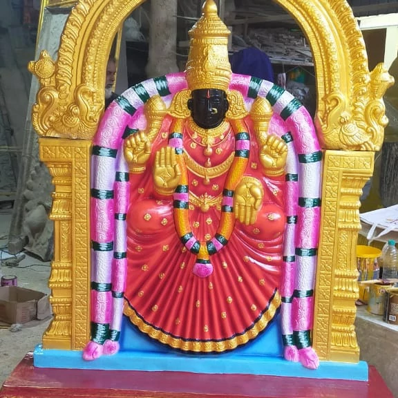  Indian Arts and Decorators