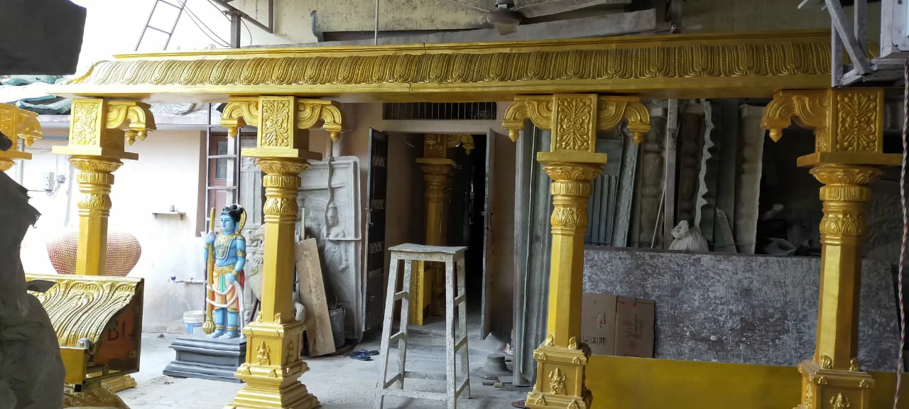  Indian Arts and Decorators